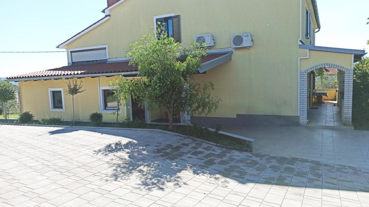 Apartma Montemoro Apartment Ankaran Luaran gambar