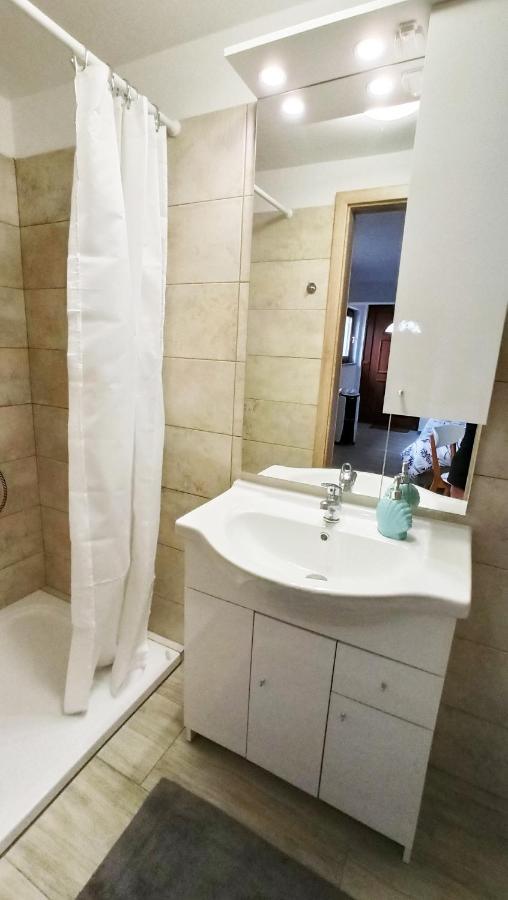 Apartma Montemoro Apartment Ankaran Luaran gambar