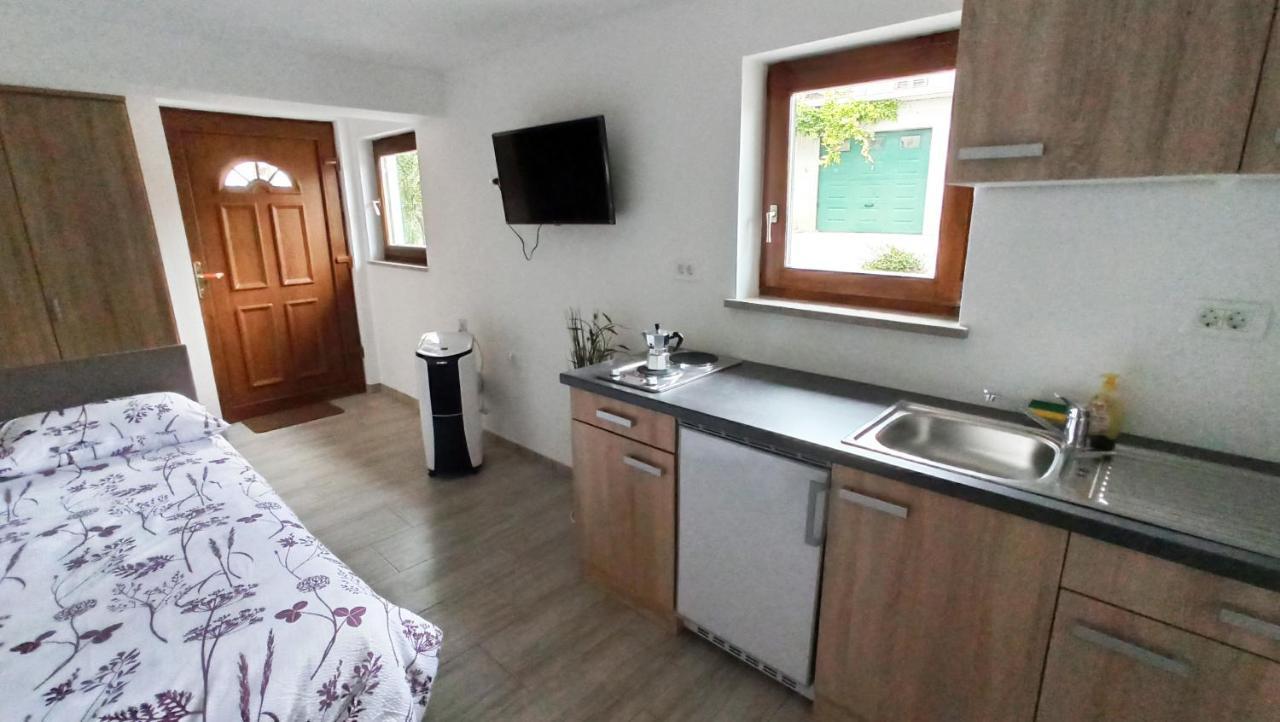 Apartma Montemoro Apartment Ankaran Luaran gambar